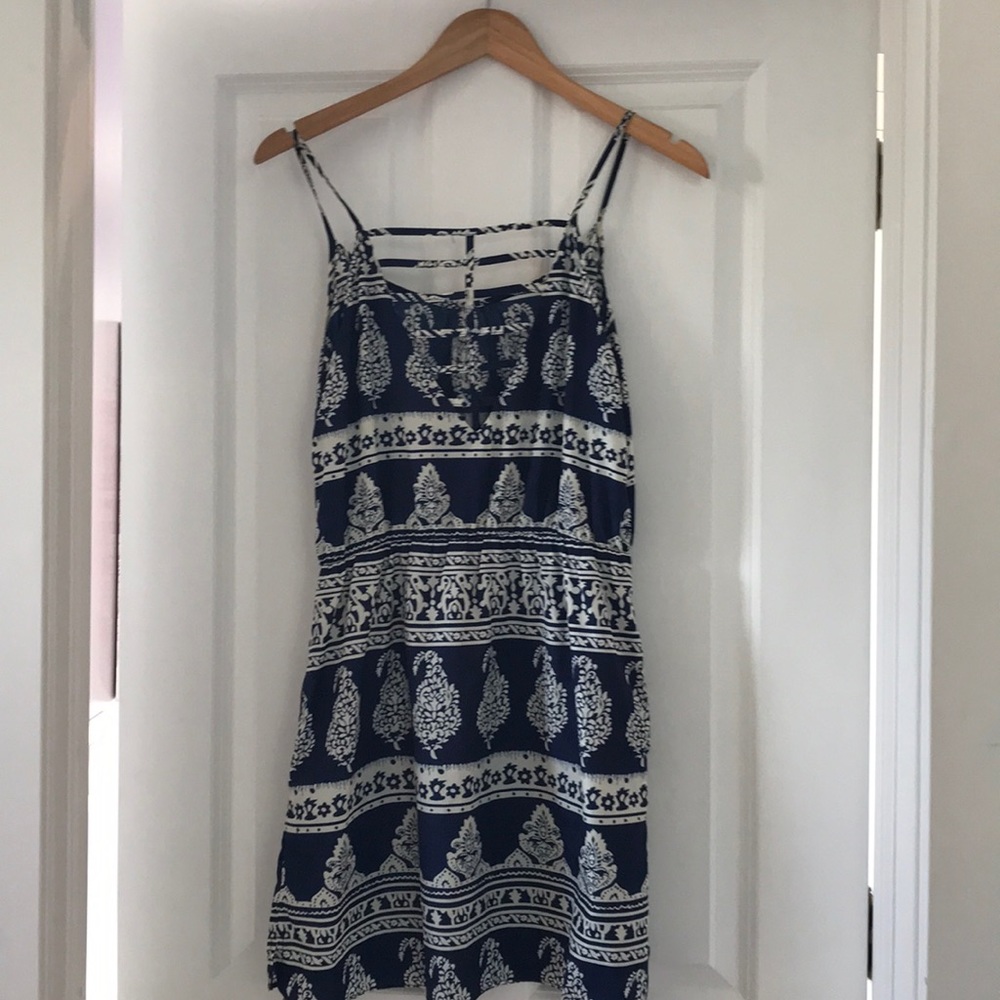 Sundress - Picture 2 of 2